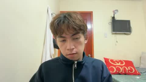 Snapshot of yourcummer_april chatting on 07/20/26, 08:00 April online show from 07/20/26, 08:00