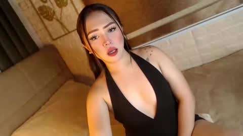 Snapshot of yourdevilsweettsx chatting on 11/15/25, 11:18 JEN online show from 11/15/25, 11:18