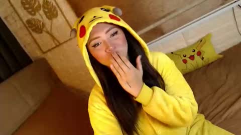 JEN  online show from 02/18/26, 10:00