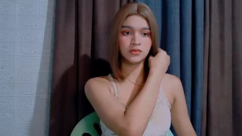 yourdirtygirlxoxo online show from 04/27/26, 05:33