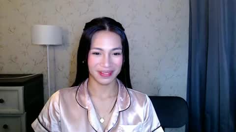 Snapshot of yourdreamgirlgwen chatting on 05/19/26, 05:52 GWENI online show from 05/19/26, 05:52