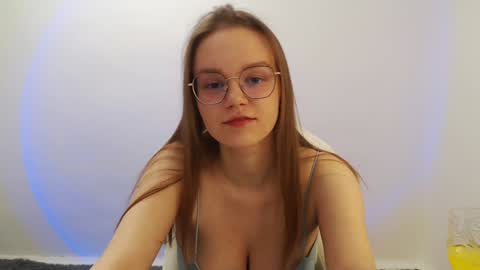 Snapshot of yourdreamray chatting on 02/07/25, 09:26 Lana online show from 02/07/25, 09:26