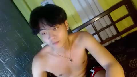 Snapshot of youre_naughtyboy chatting on 11/03/25, 11:11 NaughtyBoy online show from 11/03/25, 11:11