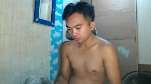 i am your dream boy  JR  online show from 04/12/26, 07:41