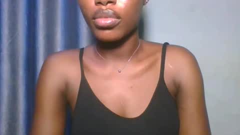 favcamgirl online show from 01/13/26, 07:30