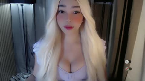 maureen love you online show from 11/07/25, 09:26