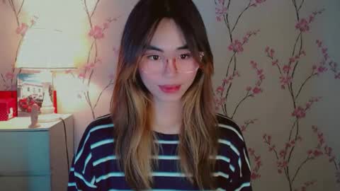 Snapshot of yourfavorateremi chatting on 09/11/25, 11:21 Remrem online show from 09/11/25, 11:21