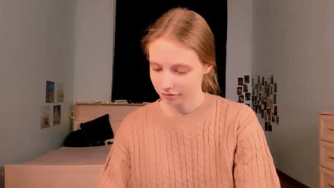 Snapshot of yourfavoritedoctor chatting on 01/20/25, 03:07 Letty online show from 01/20/25, 03:07