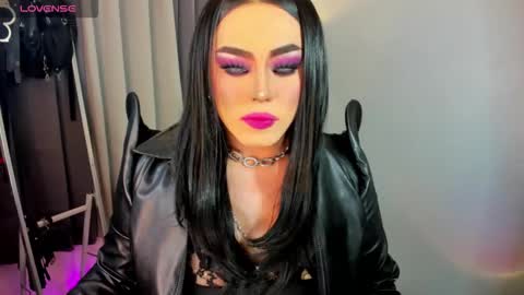  not into STINGY and CHEAP people online show from 09/18/25, 10:23