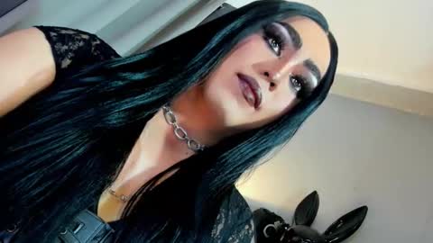  not into STINGY and CHEAP people online show from 11/07/25, 10:21