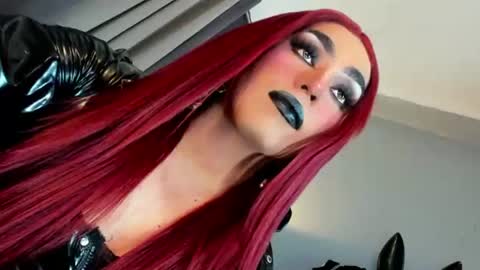 Snapshot of yourfiercemistress chatting on 06/18/26, 12:44 not into STINGY and CHEAP people online show from 06/18/26, 12:44