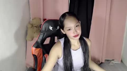 yourfuck_girlnathalie online show from 04/28/26, 07:46