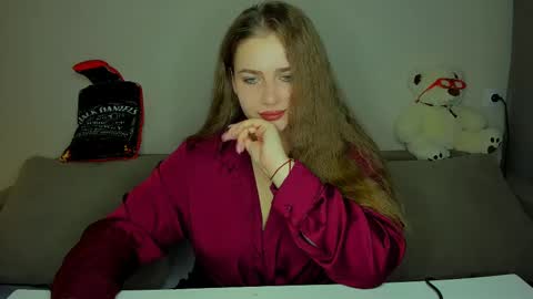 yourgem__ online show from 10/09/25, 06:28