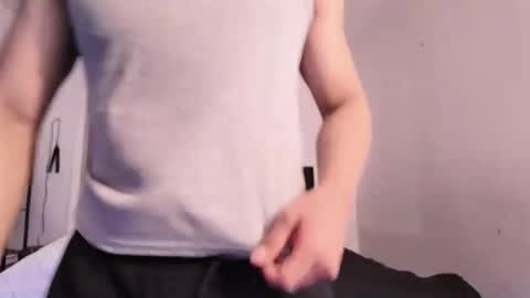 yourguuy21 online show from 02/02/26, 02:10