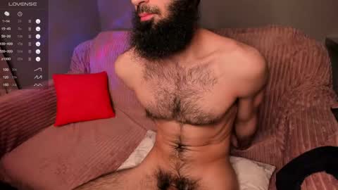 Snapshot of yourhairysecret chatting on 03/11/25, 10:53 HAIRY wants to have a great time online show from 03/11/25, 10:53