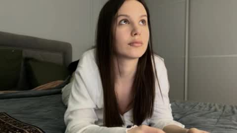 Snapshot of yourher0in chatting on 02/24/25, 07:30 Aida online show from 02/24/25, 07:30