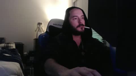 Snapshot of yourhighnessthis9inch chatting on 12/15/24, 01:35 Sh online show from 12/15/24, 01:35