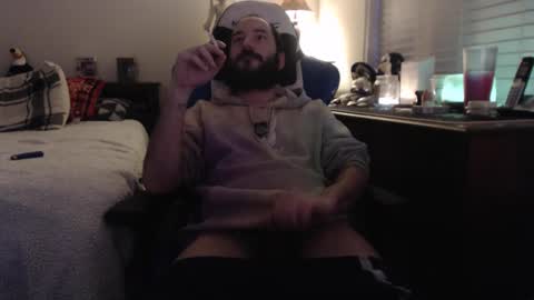 Snapshot of yourhighnessthis9inch chatting on 01/26/25, 12:22 Sh online show from 01/26/25, 12:22