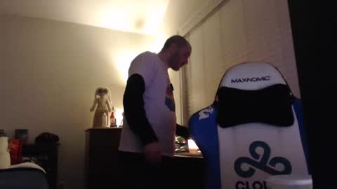 Snapshot of yourhighnessthis9inch chatting on 02/04/25, 03:00 Sh online show from 02/04/25, 03:00