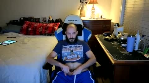 Snapshot of yourhighnessthis9inch chatting on 09/22/25, 07:43 Sh online show from 09/22/25, 07:43