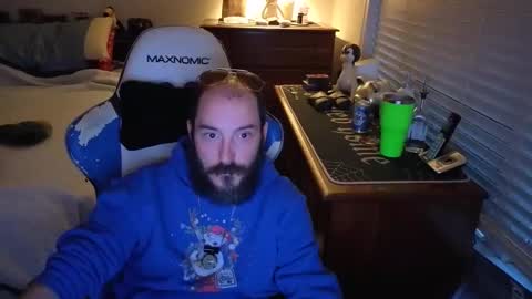 Snapshot of yourhighnessthis9inch chatting on 10/17/25, 10:34 Sh online show from 10/17/25, 10:34