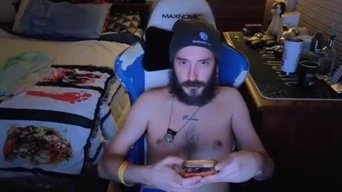 Snapshot of yourhighnessthis9inch chatting on 10/23/25, 08:02 Sh online show from 10/23/25, 08:02