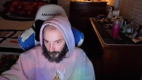 Snapshot of yourhighnessthis9inch chatting on 10/24/25, 08:11 Sh online show from 10/24/25, 08:11