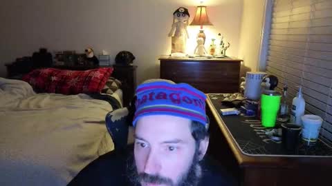 Sh online show from 12/21/25, 12:01