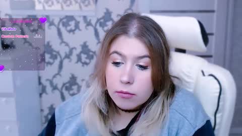 Snapshot of yourkarma_2_0 chatting on 09/29/25, 01:16 Karma online show from 09/29/25, 01:16