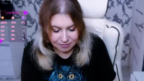 Snapshot of yourkarma_2_0 chatting on 09/30/25, 11:37 Karma online show from 09/30/25, 11:37