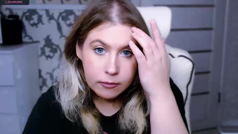 Snapshot of yourkarma_2_0 chatting on 10/03/25, 10:23 Karma online show from 10/03/25, 10:23