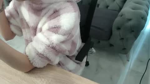 yourlilsin online show from 03/26/26, 09:26