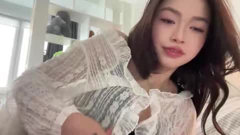 yourlittlesunrise_ online show from 02/20/26, 06:26