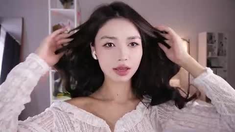 Snapshot of yourlittlesunrise_ chatting on 07/17/26, 05:36 yourlittlesunrise_ online show from 07/17/26, 05:36