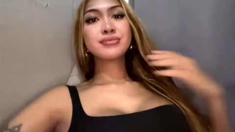yourlovebella88 online show from 07/28/26, 01:56