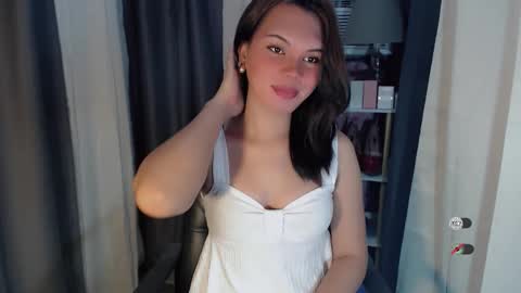 KYLIE MORE online show from 03/17/26, 03:11