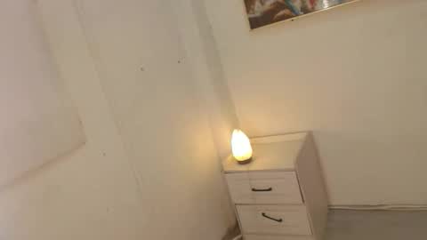 nikka online show from 09/10/25, 02:22