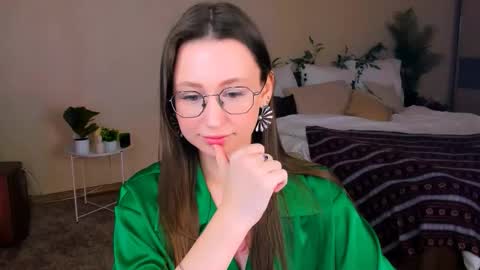 Snapshot of yourlovelystoryy chatting on 01/16/26, 11:25 Vetta online show from 01/16/26, 11:25