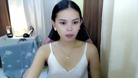 Snapshot of yourlovelytranspinay chatting on 03/07/25, 01:20 your lovely Dina online show from 03/07/25, 01:20