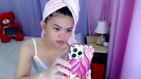 Snapshot of yourlovelytranspinay chatting on 07/15/26, 02:06 your lovely Dina online show from 07/15/26, 02:06