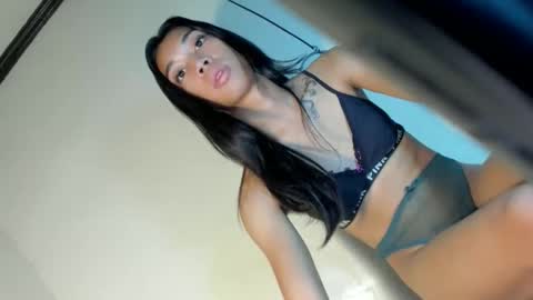 yourlycaezzamae69 online show from 06/01/26, 06:09