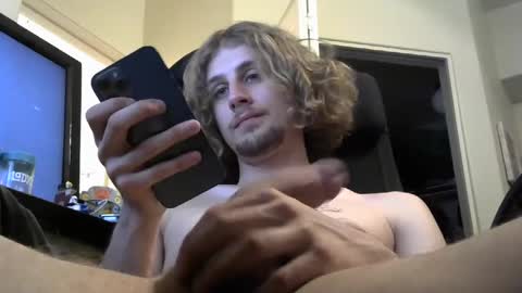 Snapshot of yourman1253 chatting on 02/09/25, 04:04 YourMan online show from 02/09/25, 04:04