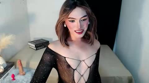 TIFFANY SUCKING QUEEN online show from 05/11/26, 02:12