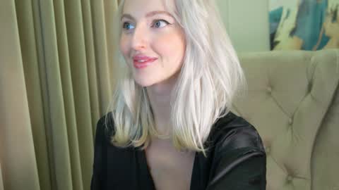 Eva online show from 09/26/25, 08:02