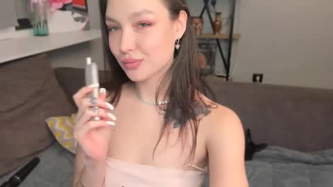 Snapshot of yournika chatting on 02/24/25, 04:58 Nika online show from 02/24/25, 04:58