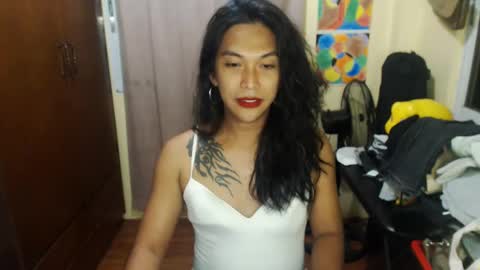 Snapshot of yourpinoy chatting on 12/23/24, 11:47 Iring online show from 12/23/24, 11:47