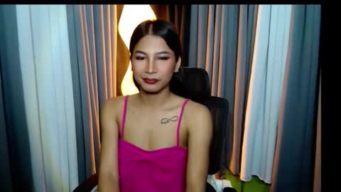 yourprettybella_ts online show from 02/01/26, 11:36
