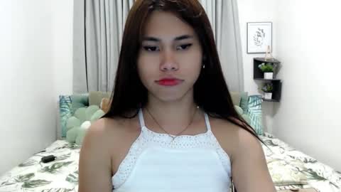 Snapshot of yourprettyblythe_ts chatting on 12/21/25, 08:10 yourprettyblythe_ts online show from 12/21/25, 08:10