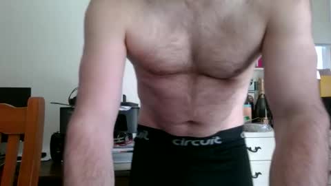 Snapshot of yourretroguy chatting on 10/28/25, 02:04 yourretroguy online show from 10/28/25, 02:04