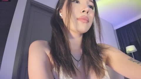 youre meyy online show from 11/29/25, 07:06